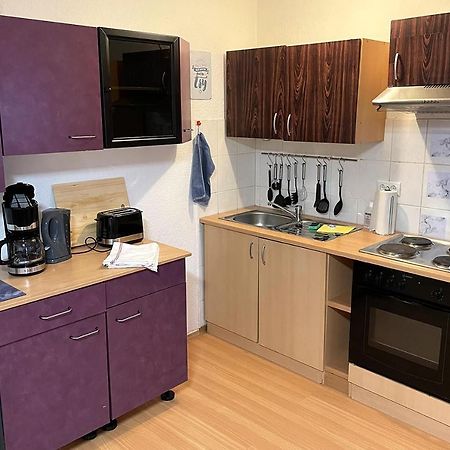 City Apartment With Wifi Near Jena Kahla  Εξωτερικό φωτογραφία