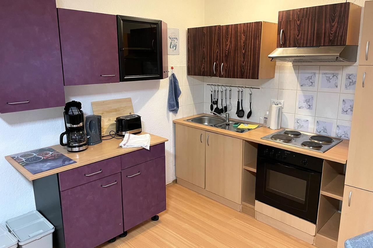 City Apartment With Wifi Near Jena Kahla  Εξωτερικό φωτογραφία