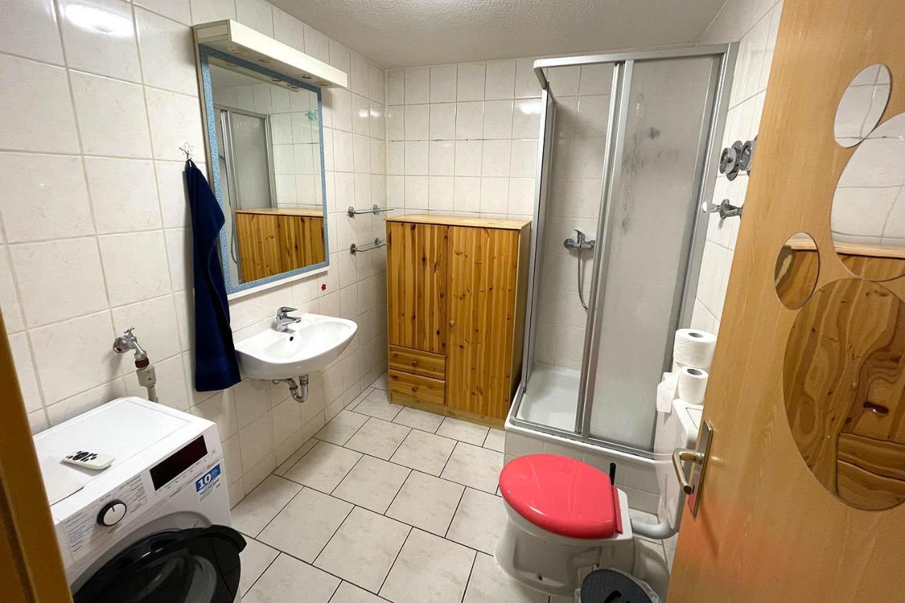 City Apartment With Wifi Near Jena Kahla  Εξωτερικό φωτογραφία